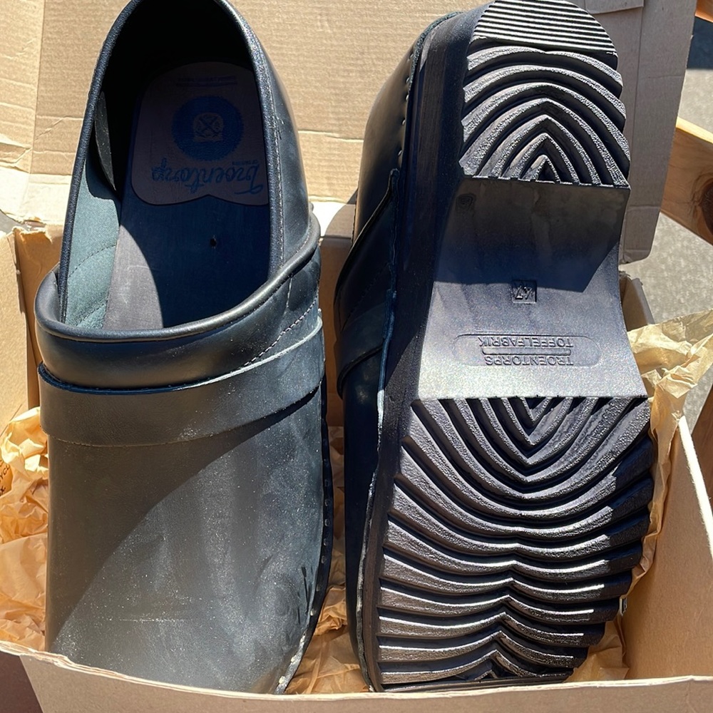 Mens Clogs - Sweden. Troentorp Clogs